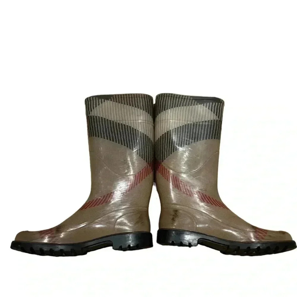 Burberry rainboats size 38 - Picture 8 of 15
